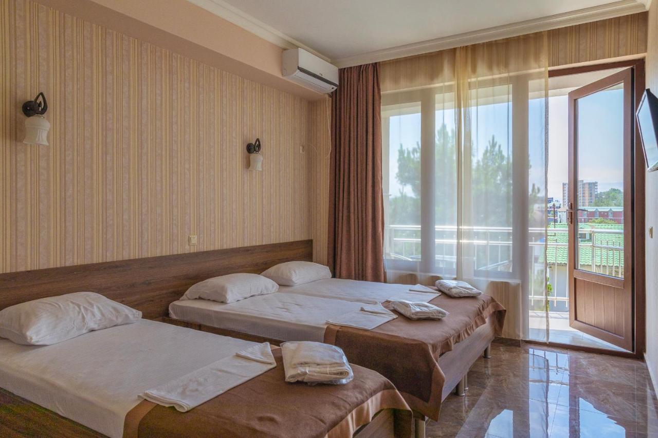 Samni Hotel Уреки Экстерьер фото