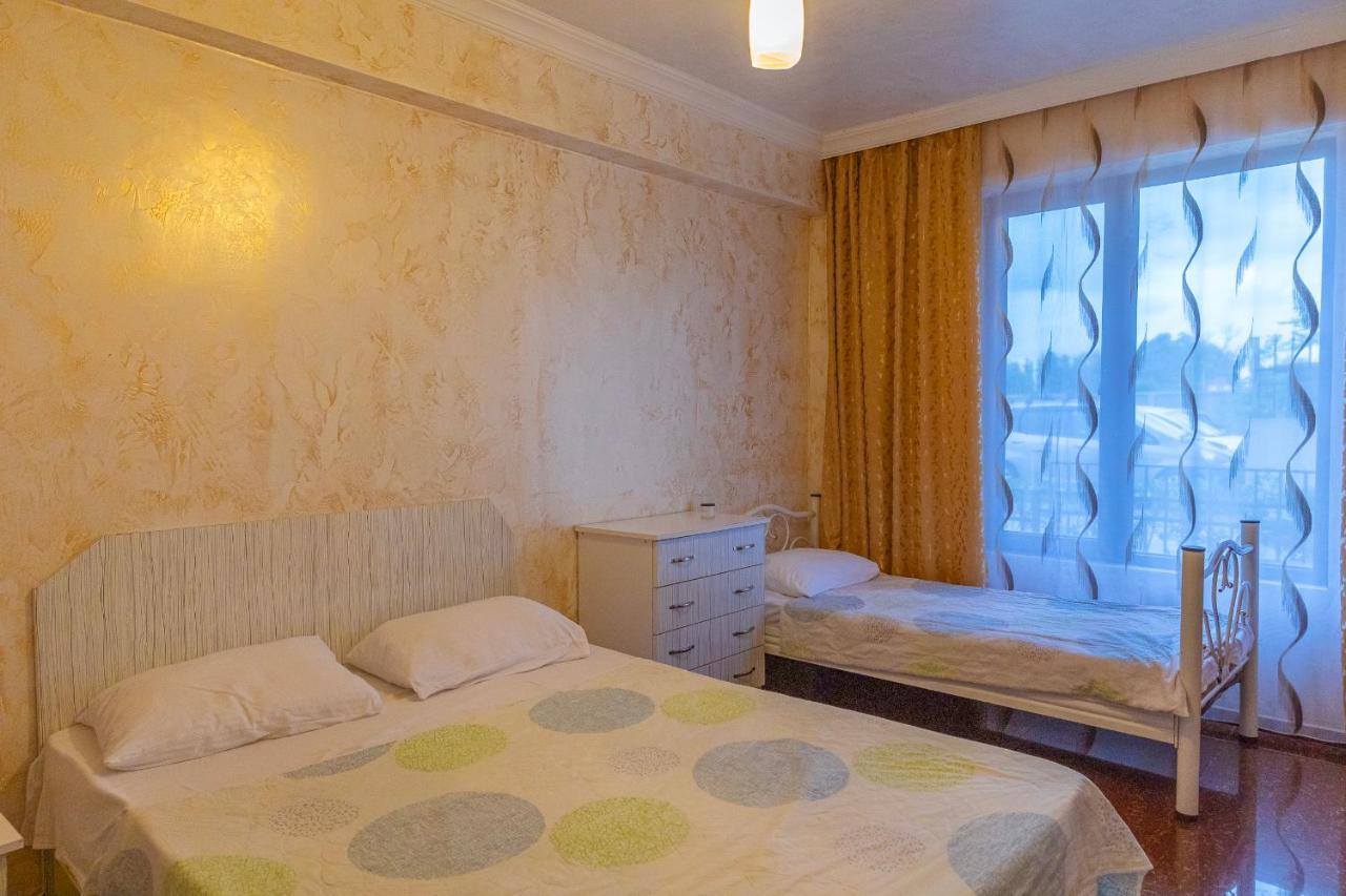 Samni Hotel Уреки Экстерьер фото