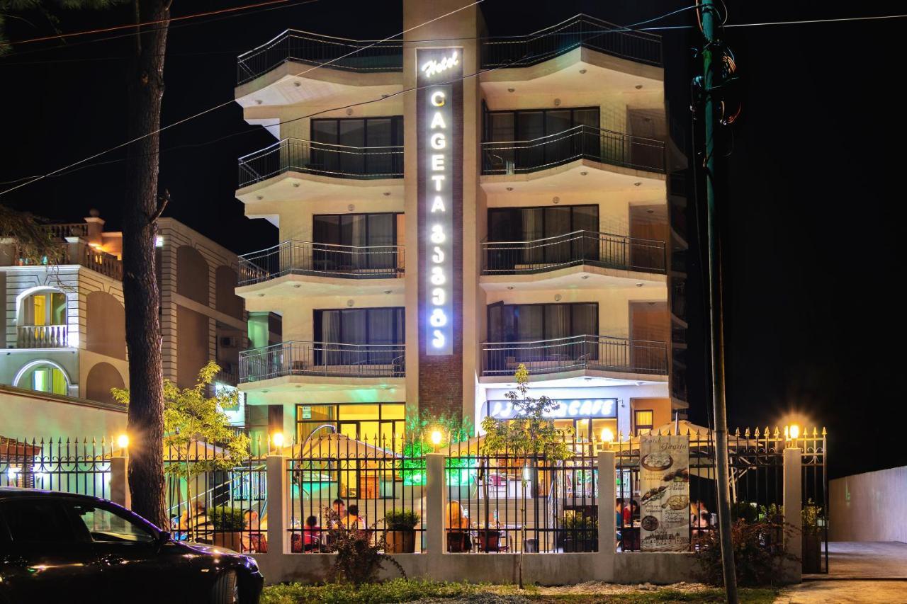 Samni Hotel Уреки Экстерьер фото